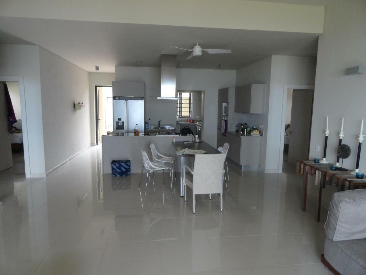Belle Crique B1 Apartment Tamarin Exterior foto